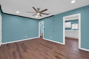 617 4th Ave N, Texas City, TX 77590 - Photo 9