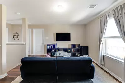 512 Forest Village Circle, La Marque, TX 77568 - Photo 23