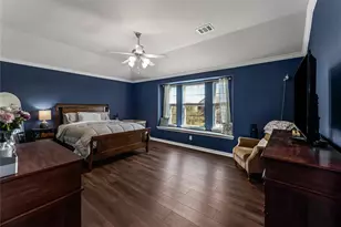 512 Forest Village Cir, La Marque, TX 77568 - Photo 19