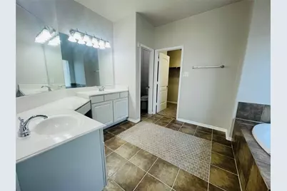 4702 Sedgewood Drive, Rosenberg, TX 77471 - Photo 5