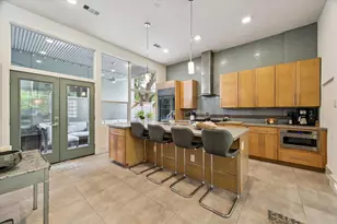1659 Colquitt St, Houston, TX 77006 - Photo 7
