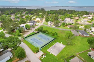 12944 Point Aquarius Blvd, Willis, TX 77318 - Photo 43