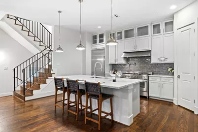 916 Yale Street #D, Houston, TX 77008 - Photo 7