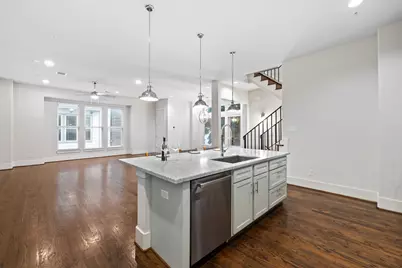 916 Yale Street #D, Houston, TX 77008 - Photo 9