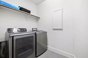 916 Yale St, Houston, TX 77008 - Photo 25