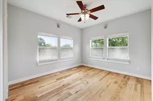 4209 Billingsley St, Houston, TX 77009 - Photo 9