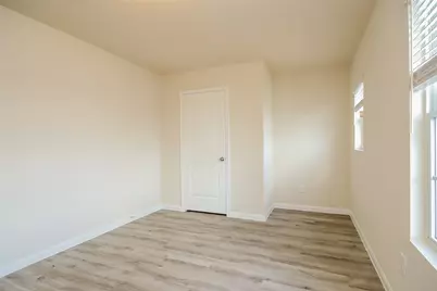 5815 Northern Oak Street, Houston, TX 77016 - Photo 11