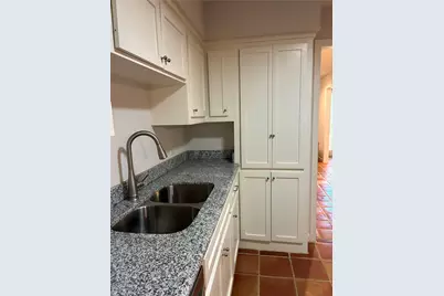 12625 Memorial Drive #77, Houston, TX 77024 - Photo 9