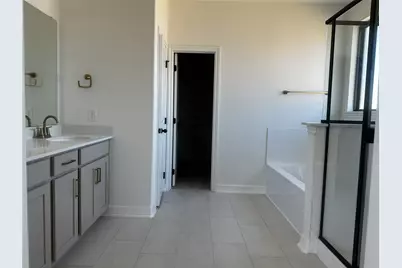 5850 Westwood Shore Drive, Katy, TX 77493 - Photo 7