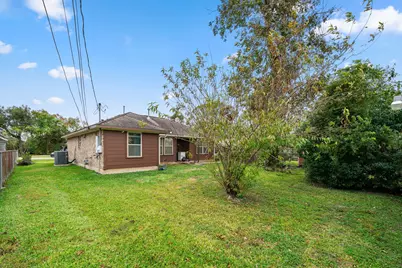 7010 Woodrow Street, Texas City, TX 77591 - Photo 19