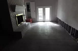 109 Springs Edge Dr, Conroe, TX 77356 - Photo 9