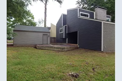 109 Springs Edge Drive, Conroe, TX 77356 - Photo 3