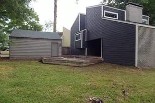 109 Springs Edge Dr, Conroe, TX 77356 - Photo 3