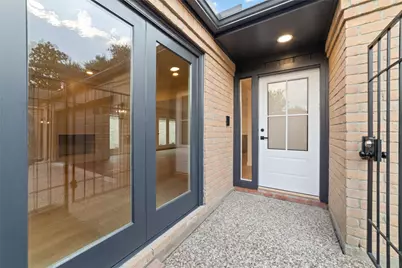 15651 Whitewater Lane, Houston, TX 77079 - Photo 5