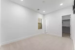 2909 Gillespie St, Houston, TX 77020 - Photo 9