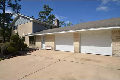 2711 Williamsburg Drive, Dickinson, TX 77539 - Photo 5