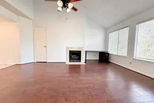 12100 Overbrook Ln, Houston, TX 77077 - Photo 3