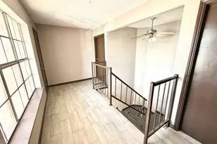 12100 Overbrook Ln, Houston, TX 77077 - Photo 19