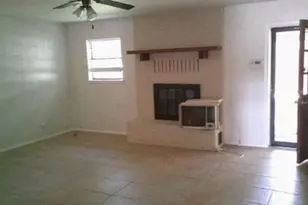 1200 Cliff Dr, Graham, TX 76450 - Photo 5