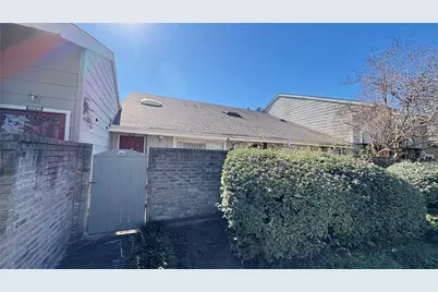 12932 Greenway Chase Court #2932, Houston, TX 77072 - Photo 13