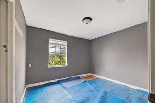 8438 Gallahad St, Houston, TX 77078 - Photo 23