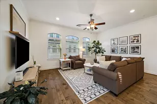 1165 Beasley Hills Ln, Houston, TX 77008 - Photo 19