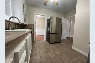 4410 Pease Street #2, Houston, TX 77023 - Photo 5