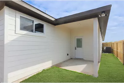 327 Road 5840, Cleveland, TX 77327 - Photo 11