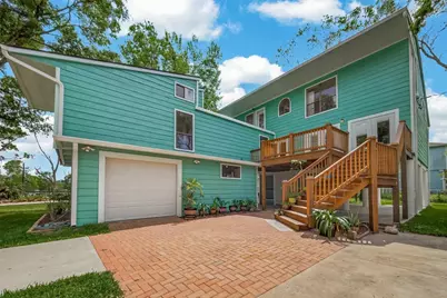 921 Ivy Road, Clear Lake Shores, TX 77565 - Photo 3