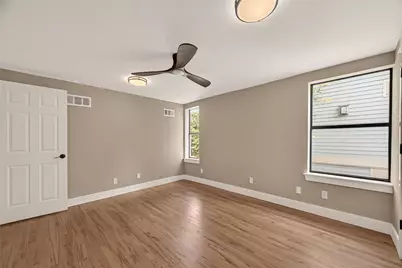 921 Ivy Road, Clear Lake Shores, TX 77565 - Photo 31