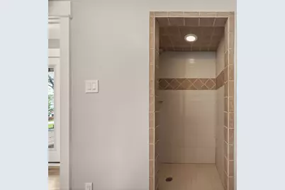 921 Ivy Road, Clear Lake Shores, TX 77565 - Photo 39