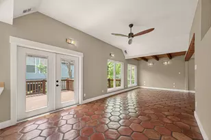 921 Ivy Rd, Clear Lake Shores, TX 77565 - Photo 13