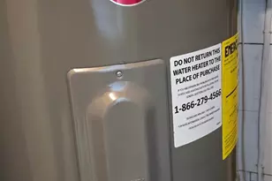 1011 6th St, East Bernard, TX 77435 - Photo 15