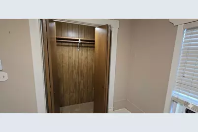 1011 6th Street, East Bernard, TX 77435 - Photo 9