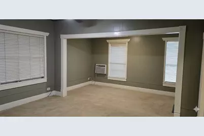 1011 6th Street, East Bernard, TX 77435 - Photo 7