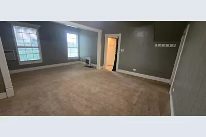 1011 6th Street, East Bernard, TX 77435 - Photo 5