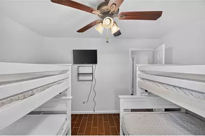 803 W First Street, Brenham, TX 77833 - Photo 21