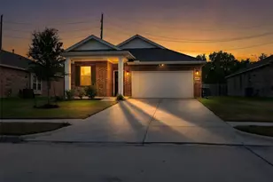 4419 Bay Vista Dr, Baytown, TX 77523 - Photo 5