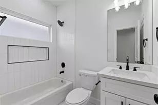 8316 Corinth St, Houston, TX 77051 - Photo 19