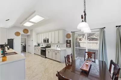 3803 Heritage Colony Drive, Missouri City, TX 77459 - Photo 11