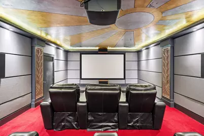 162 Vieux Carre Drive, Houston, TX 77009 - Photo 31