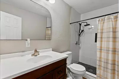 1702 Alabama Street, Baytown, TX 77520 - Photo 21