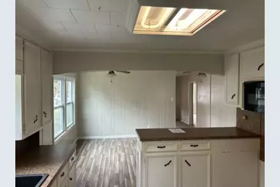 201 Smith Street, Clute, TX 77531 - Photo 5
