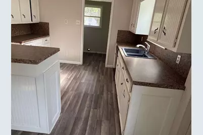 201 Smith Street, Clute, TX 77531 - Photo 3