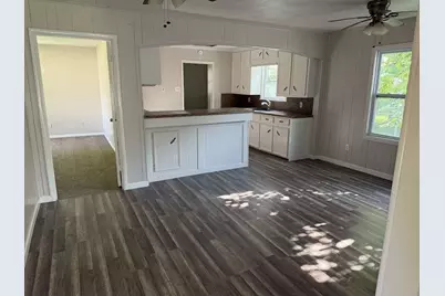 201 Smith Street, Clute, TX 77531 - Photo 11