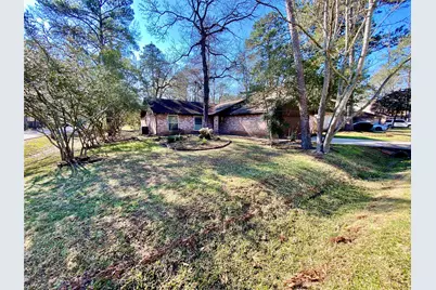 2 N Waxberry Road, The Woodlands, TX 77381 - Photo 3