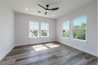 1102 36th Street, Galveston, TX 77550 - Photo 19