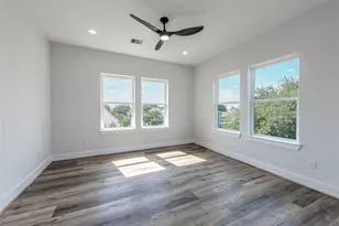 1102 36th St, Galveston, TX 77550 - Photo 19