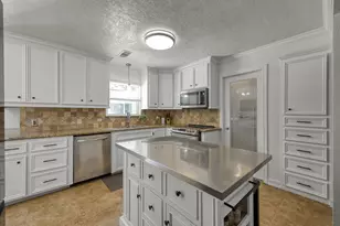 6107 Craigway Rd, Spring, TX 77389 - Photo 11