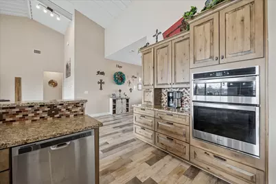 2224 Maler Road, Sealy, TX 77474 - Photo 19